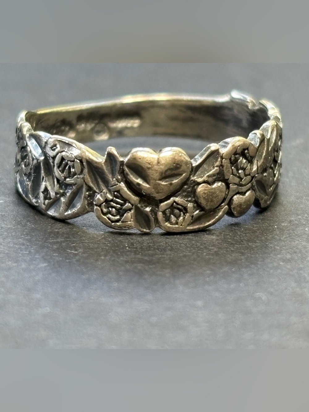 Vintage 1980s Silver Cloud Sterling Silver Hearts & Roses Ring Sz 7